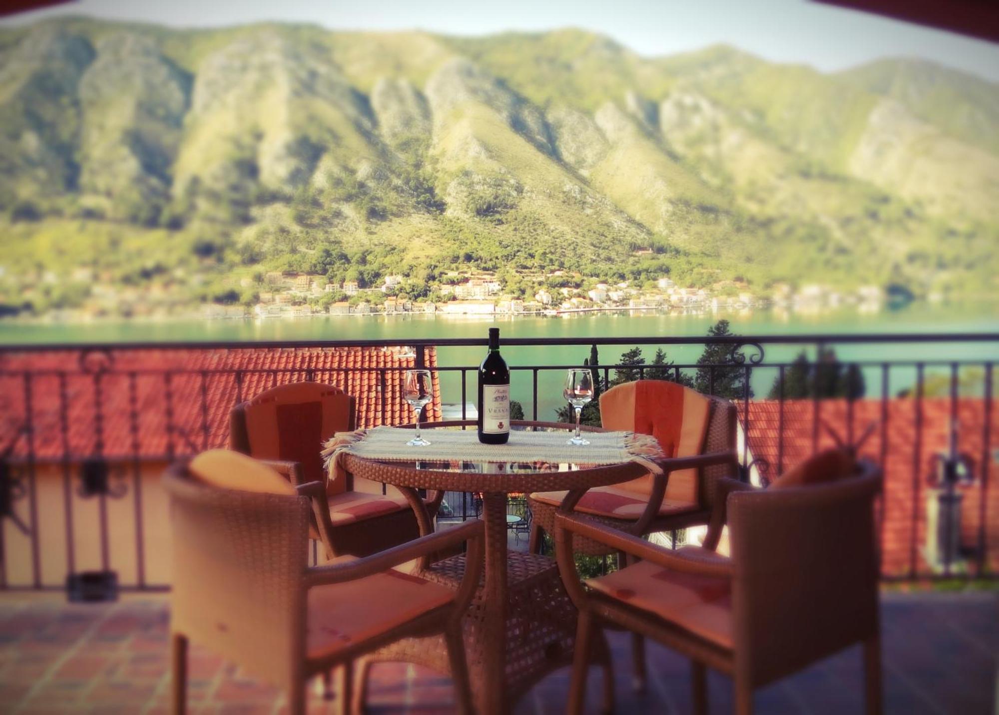 Apartments Lazarevic Kotor Dış mekan fotoğraf